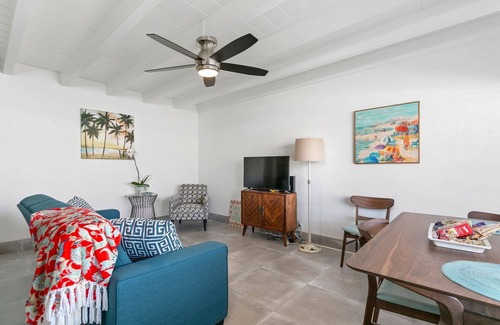 Ocean Ridge Resort | Ocean Ridge Boutique Apartment 14 with a large pool 200m from the beach
