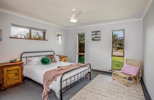 Bluff Point House | Ocean Roaming Beach House