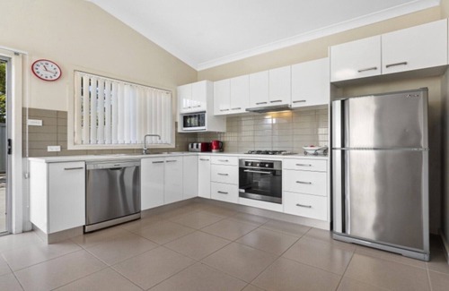Umina Beach House | OCEAN SOUNDS - UMINA BEACH
