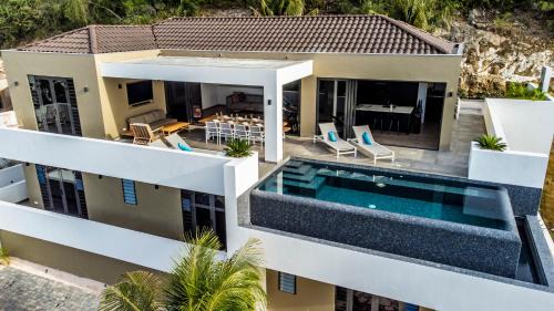 Sint Michiel Villa | Ocean Sunset Villa luxury stay max. 14 people