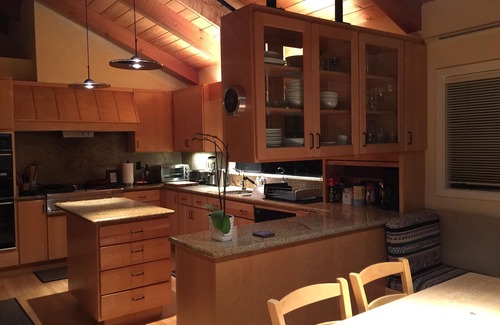 Carmel Highlands House | Ocean & Sunset view retreat with hot tub