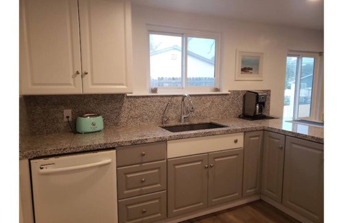 Grover Beach House | Ocean view and sounds of waves
