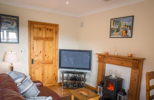 Cleggan House | Ocean View Apartment