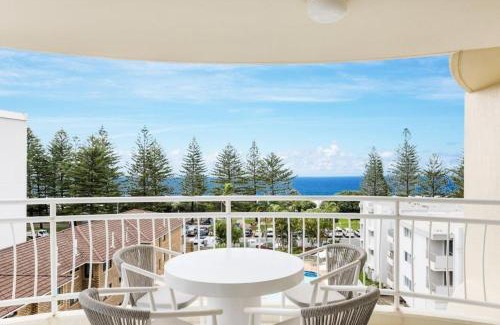 Burleigh Heads Apartment | Ocean View Coastal Haven in Burleigh Heads