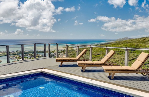 Hawaii Kai House | Ocean View Cottage if rented with Main House can sleep up to 11 guests