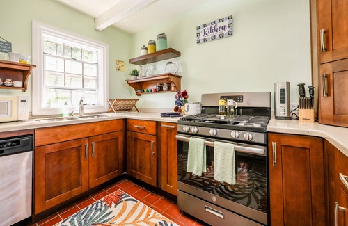 Estate East Street House | Ocean View - Family Home & Garden - Downtown Christiansted, St. Croix!