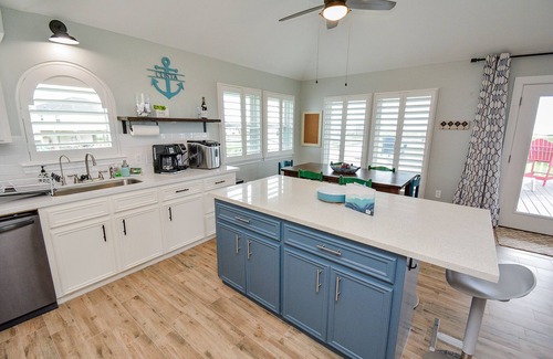 Terramar Beach House | Ocean View Retreat! Pets, Fenced, Community Pool