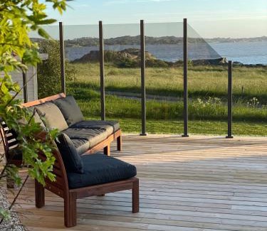 Tjorn Villa | Ocean view Villa Säby Tjörn