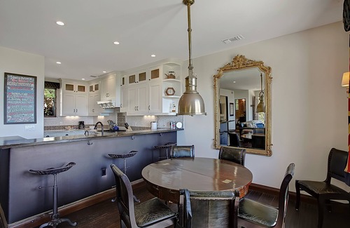 The Mesa House | Ocean View Villa - exceptional ocean views, A/C, centrally located to beach & downtown