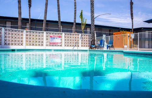 Ocean Beach Hotel | Ocean Villa Inn