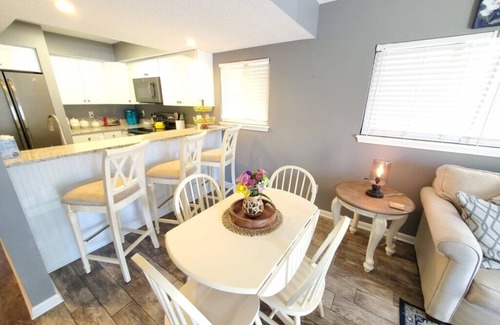 Surfcrest Village Condo | Ocean Villas 6, Ocean View, Pet Friendly