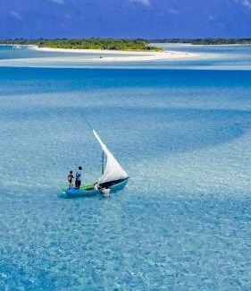 Kudahuvadhoo House | Oceana Inn Hotel Maldives - Snorkeling, Sandbank & Surfing Adventures in Kudahuvadhoo Island