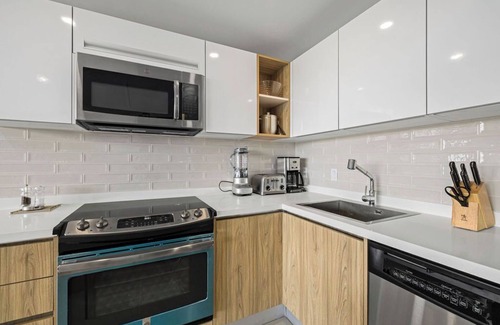 Noord Condo | Oceanfront Amazing Aruba Condo with private Hot Tub