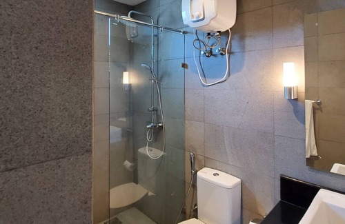 Nilaveli Condo | Oceanfront apartment on the beach