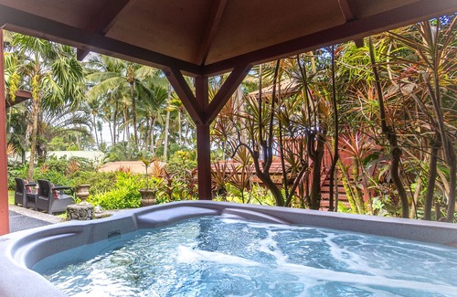 Kehena Beach Estates House | Oceanfront Bali House next to Kehena Black Sand Beach w/Hot tub
