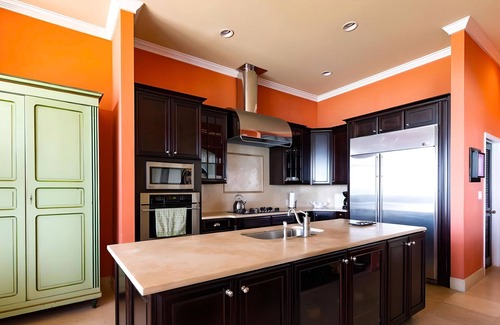 Downtown Nassau House | Oceanfront Bungalow Cable Beach House Bahamas - 4 Bedroomn