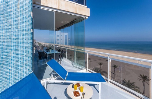 Grau i Platja Apartment | Oceanfront condo with amazing view in sunny terrace.