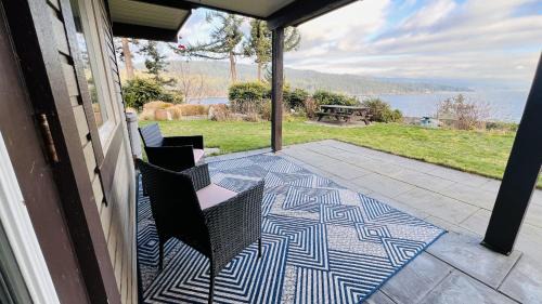 Halfmoon Bay Apartment | Oceanfront Garden Suite - Stunning Views & Wildlife
