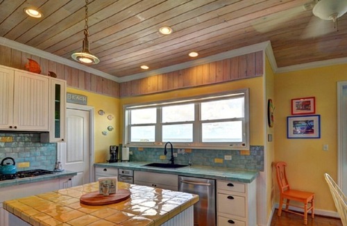 Savannah Sound House | Oceanfront Home on Caribbean w/Sunset View, Boat Ramp, Kayaks, Pool!
