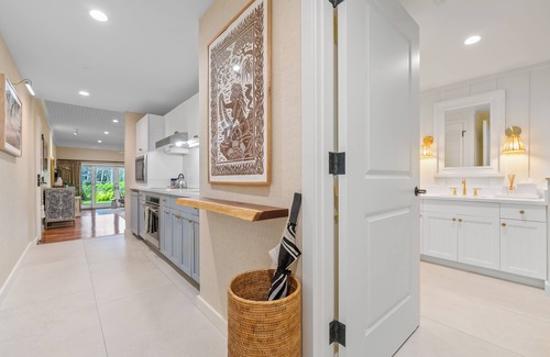Kahuku Villa | Oceanfront Honeymoon Villa –Turtle Bay Studio with Pool+AC+Wifi