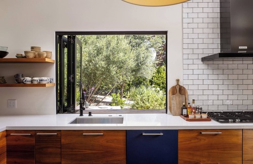 Central Malibu House | Oceanfront Malibu Retreat: Luxury Guest House and Creative Studio