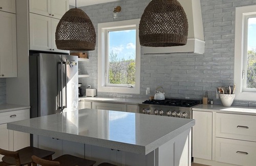 Green Turtle Cay House | OCEANFRONT New Construction Green Turtle Cay with POOL