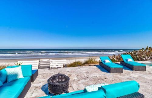 Wilbur-By-The-Sea House | Oceanfront Pool House 7 Bedrooms 7 Bath 2 Kitchens