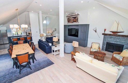 Buck Island House | OCEANFRONT, Private Pool, Ocean Views, Hot Tub, BU85, Lifes a Beach