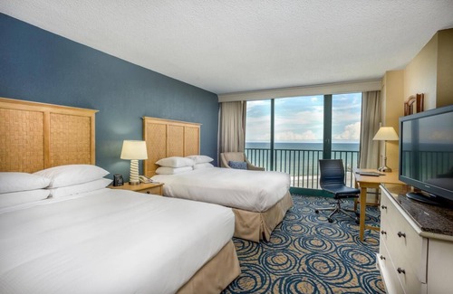 Brush - Stewarts House | Oceanfront Resort w/Sparkling Pool, Gym & Volleyball Court! Near the Beach!