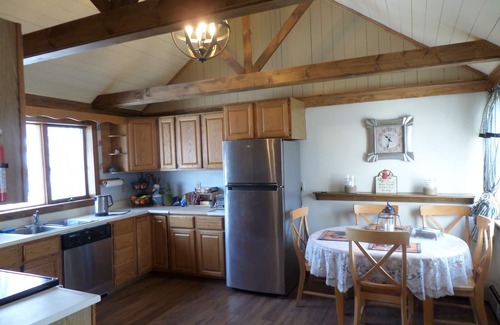Glen Cove House | Oceanfront,Unobstructed Views Private Onsite ocean access to a small sandy beach