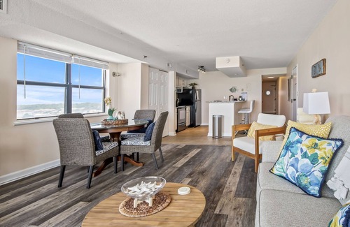 Cherry Grove Beach Condo | Oceans 1016 -Beach Views for Miles - Corner/King/Stroll to Dining/Grocery/Music