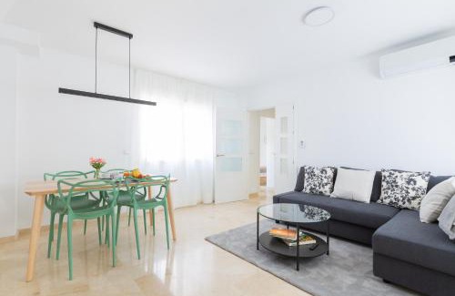 Las Acacias Apartment | OceanVibe Loft MalagaFlat