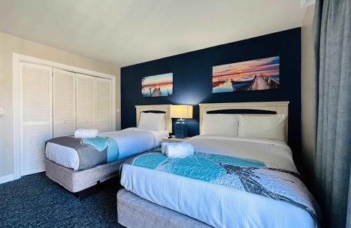 Golden Mile House | Oceanview 3 Balconies Pool FREE Attractions
