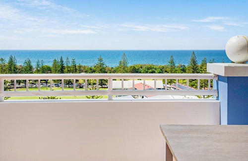 Mermaid Waters Apartment | Oceanview Apartment In Resort Complex