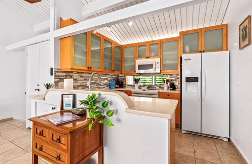 Keauhou House | Oceanview Townhome, freshly updated in Keauhou, close to Kona.