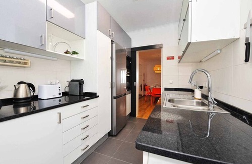 Paco De Arcos Apartment | Oeiras Yard - Checkinhome