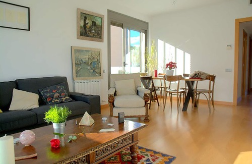 Arenys de Mar Apartment | OFERTAS - FANTASTICO APARTAMENTO AL LADO DEL MAR, 35 MINUTOS FROM BARCELONA