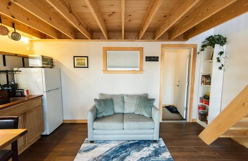 Bowdoinham Cabin | Off-grid cabin on the shore of Merrymeeting Bay with kayaks and SUP