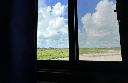 Burrell Boom Cabin | Off-grid Casita on the most popular beach area of Ambergris Caye!