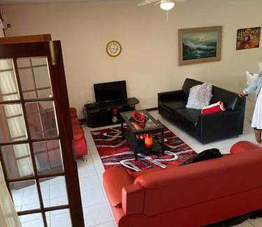 Shelly Beach Apartment | Off-shore Guest house