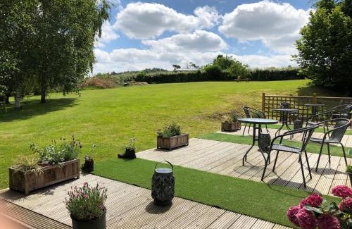 Kington Bed & Breakfast | Offa's Dyke Lodge B&B