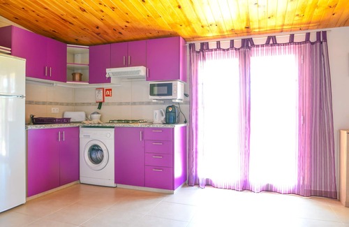 Alpouvar House | OFFER 2020 - VILLA ALBUERA - 4 PEOPLE