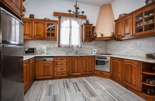 Dhrimiskos Villa | Offer in Mai-June!