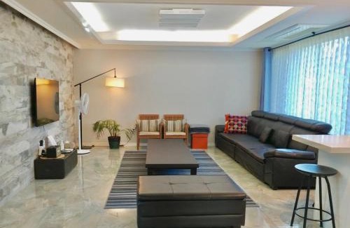 Downtown House | Oh Happy Day Jeju