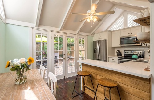 Historic Seaport House | Ohana Paradise At The Historic Seaport , Old Town. Private Home.
