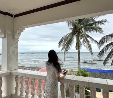 Luzon Villa | Ohana Semeistvo Beach house