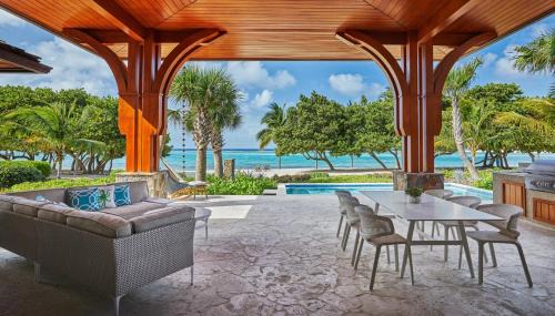 Spanish Town Villa | Oil Nut Bay