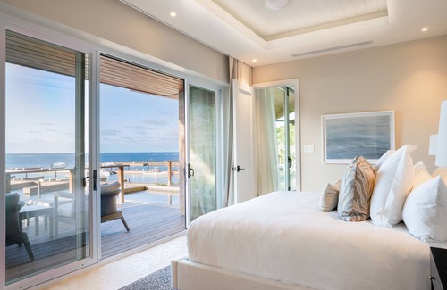 North Sound Resort | Oil Nut Bay