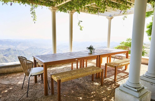Ojai Villa | Ojai Mountain Ridge Estate, Private Ojai Vineyard Villa