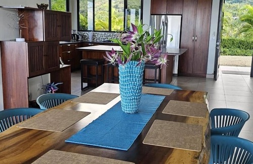 Ciudad Cortes House | Ojochal Mountain & Ocean 360 views Spacious